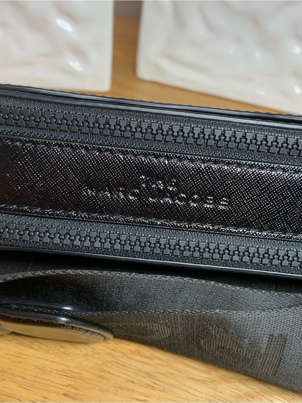 Marc Jacobs Black Saffiano Leather Double-J Crossbody Camera Bag - Picture 7 of 17